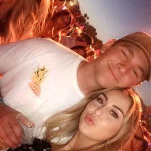 Meet your Posher, Drew